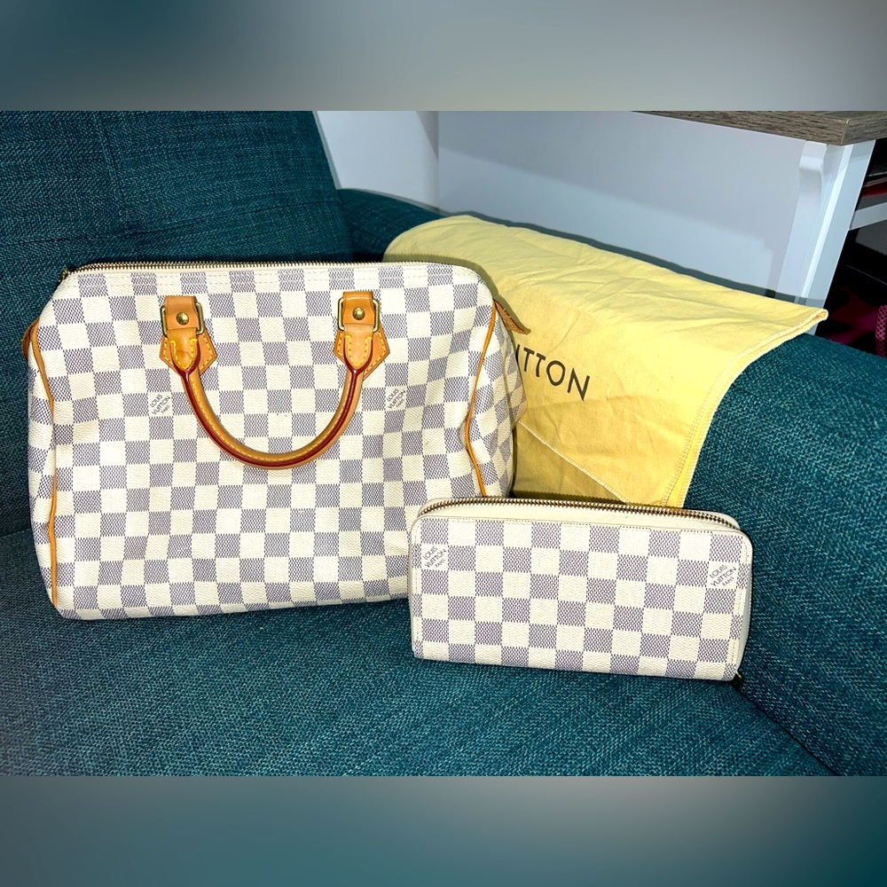 Authentic Louis Vuitton Damier Azur Speedy 30